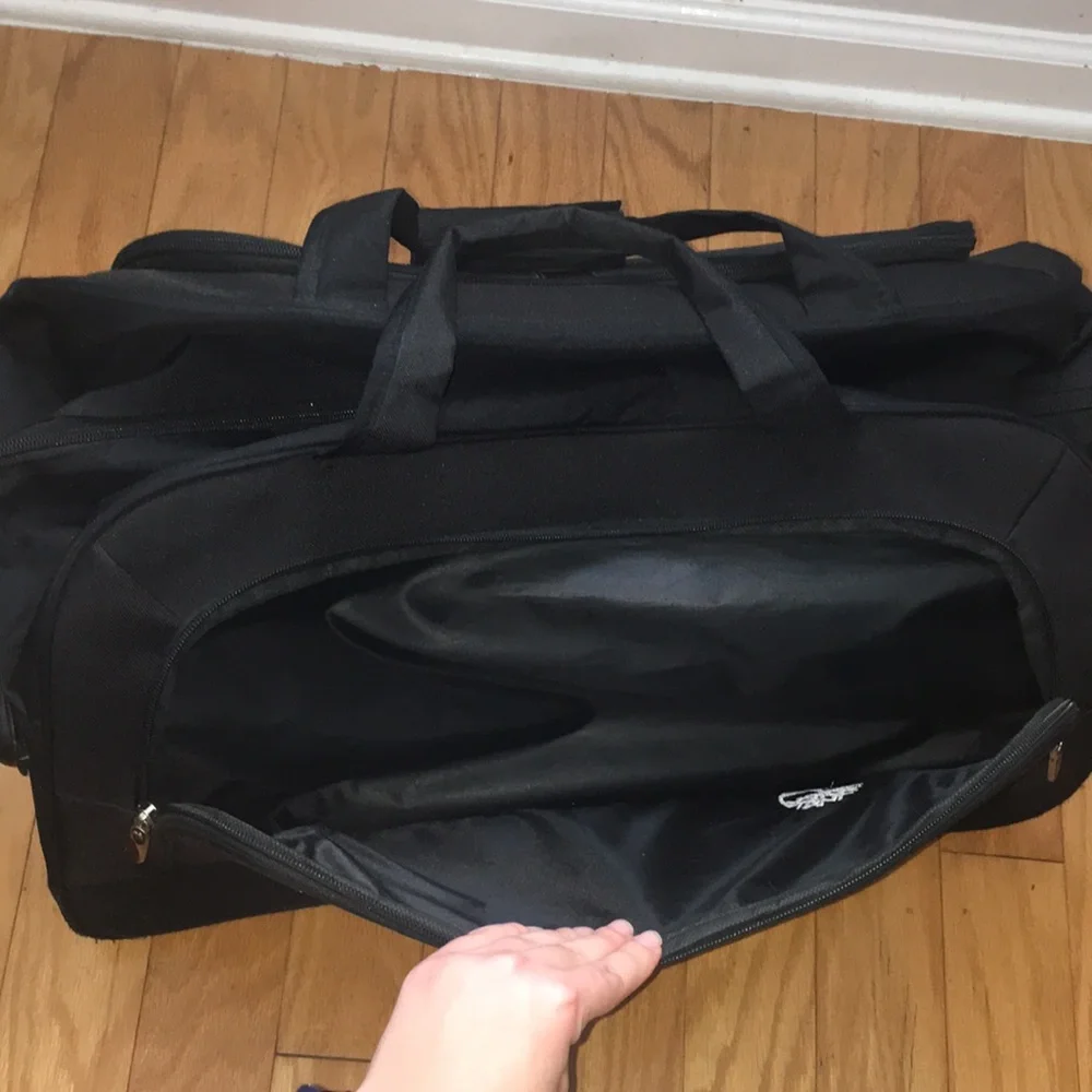 Smaller Sized Luggage Bag (22 inch)
